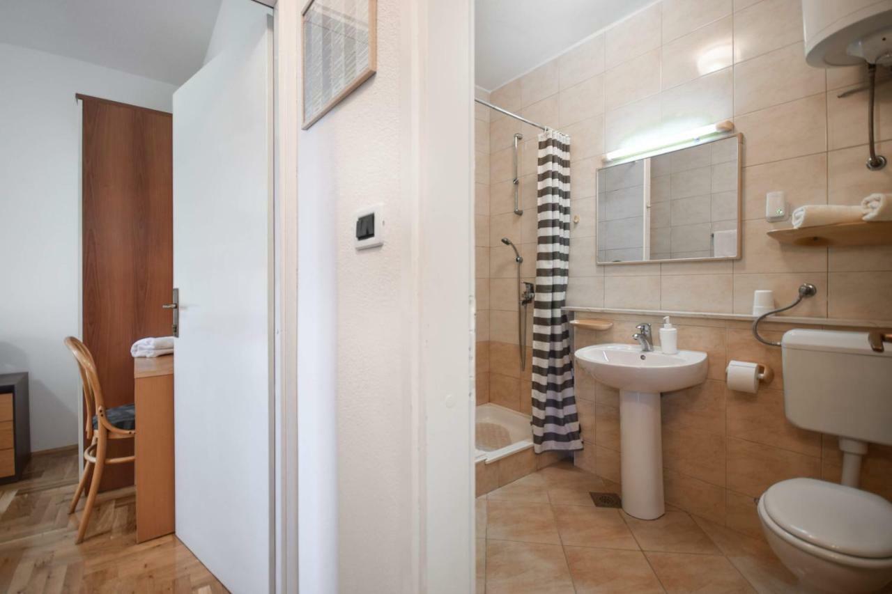 Apartment Zore Крвавица Экстерьер фото